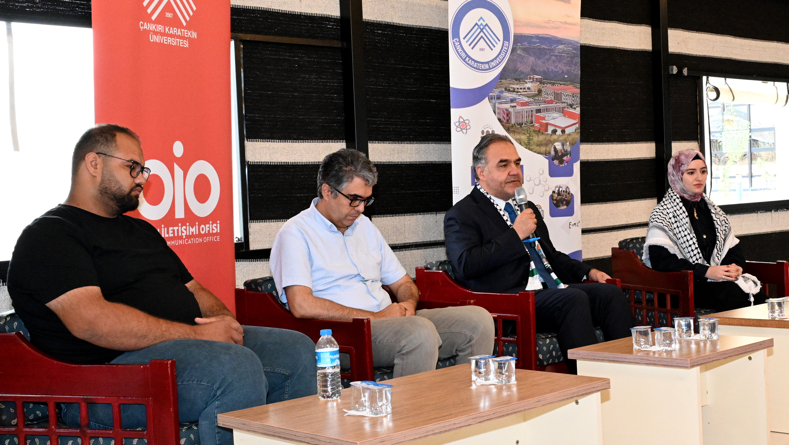 ÇAKÜ’de “Yıkımdan Umuda: Gazze’de Eğitim ve Bilimin Geleceği” Etkinliği Düzenlendi