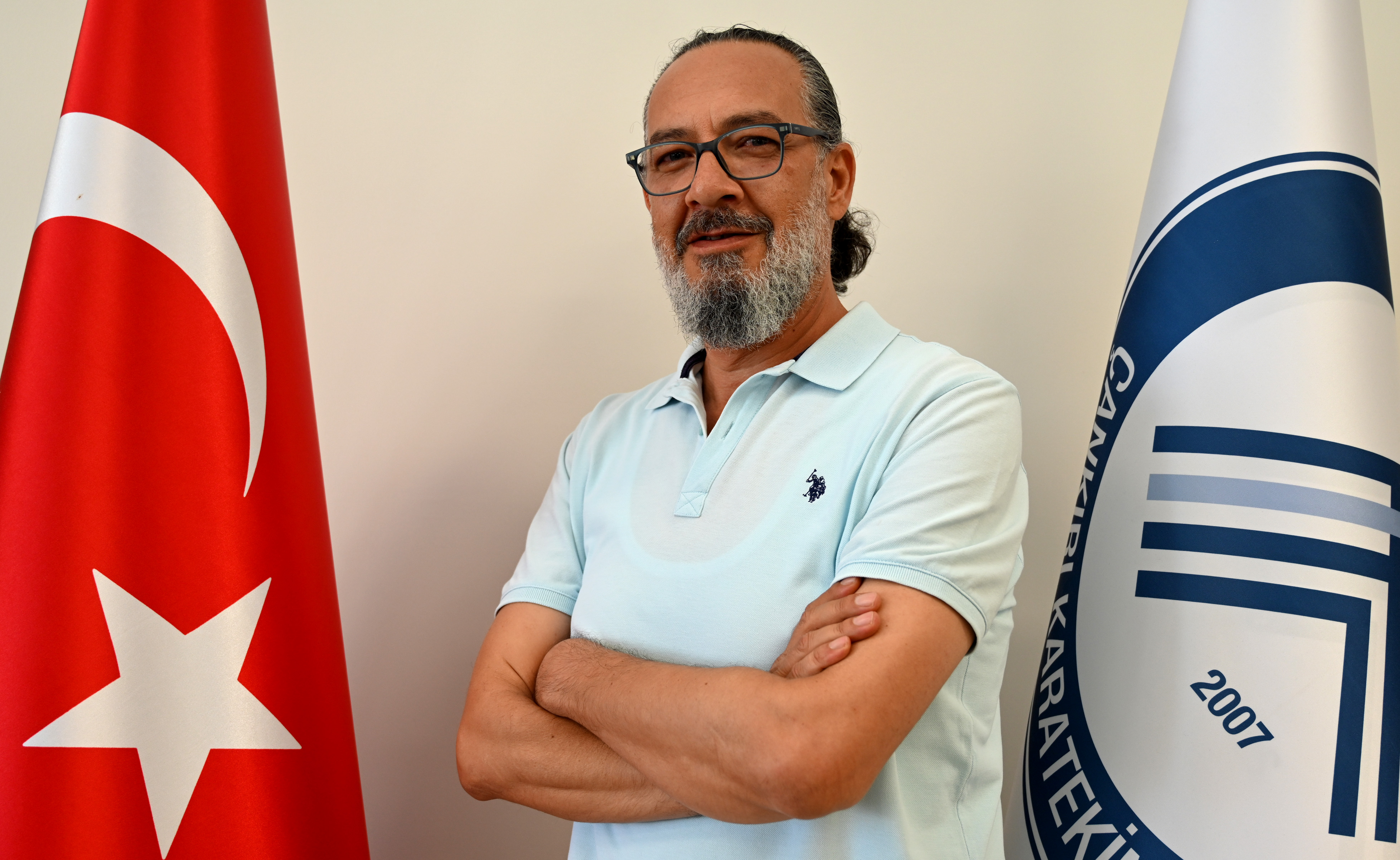 Ömer Cem Karakoç fotoğrafı