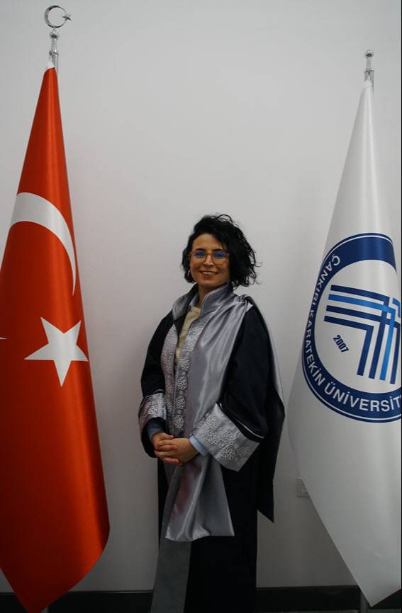 Zeynep ERHAN BULUT fotoğrafı